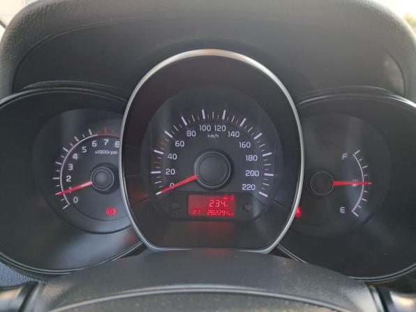 Kia Rio III Рестайлинг с пробегом 2016 года, цена 665 000 рублей, 282293 км, седан, Автокод Объявления