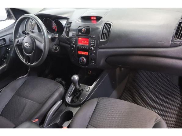 Kia Cerato II с пробегом 2009 года, цена 714 000 рублей, 195808 км, седан, Автокод Объявления