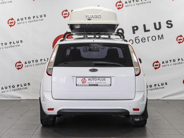 Ford Focus II Рестайлинг с пробегом 2011 года, цена 549 000 рублей, 264467 км, универсал, Автокод Объявления