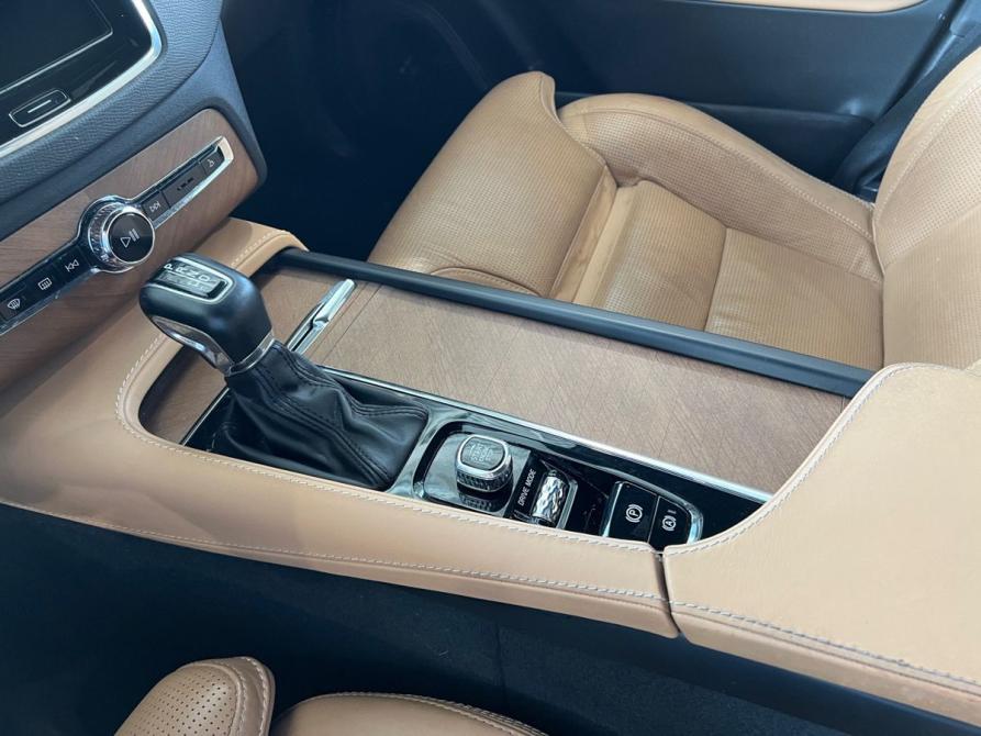 Volvo XC90 II Москва  - изображение 28