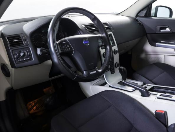 Volvo C30 I Рестайлинг с пробегом 2011 года, цена 783 000 рублей, 218250 км, хэтчбек, Автокод Объявления