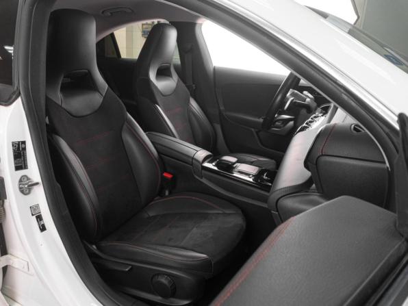 Mercedes-Benz CLA II (C118 X118) с пробегом 2022 года, цена 4 189 000 рублей, 41170 км, седан, Автокод Объявления