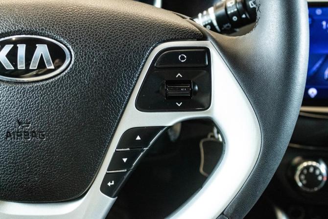 Kia Ceed II с пробегом 2013 года, цена 999 000 рублей, 189621 км, универсал, Автокод Объявления
