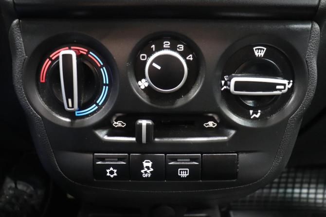 Lada (ВАЗ) Granta I Рестайлинг с пробегом 2021 года, цена 631 000 рублей, 119048 км, хэтчбек, Автокод Объявления