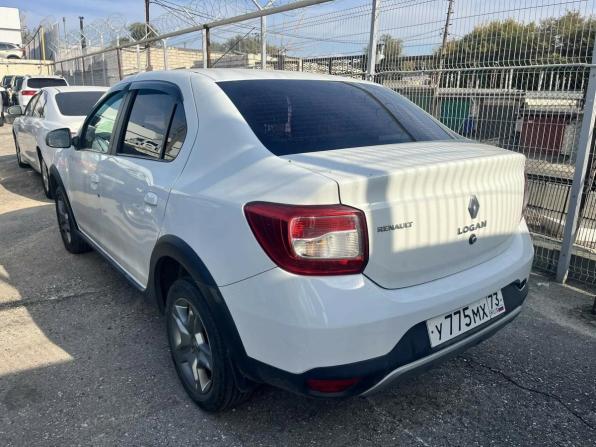 Renault Logan II Рестайлинг с пробегом 2018 года, цена 1 030 000 рублей, 37137 км, седан, Автокод Объявления