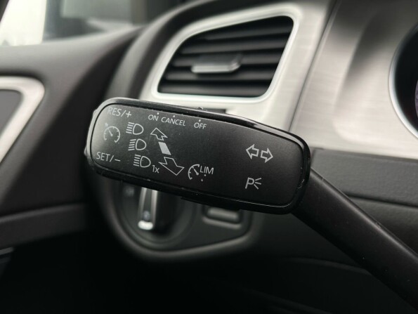 Volkswagen Golf VII с пробегом 2014 года, цена 1 177 900 рублей, 154000 км, хэтчбек, Автокод Объявления