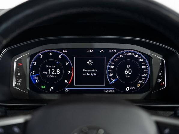 Volkswagen Passat B8 Рестайлинг с пробегом 2021 года, цена 2 089 500 рублей, 52961 км, седан, Автокод Объявления