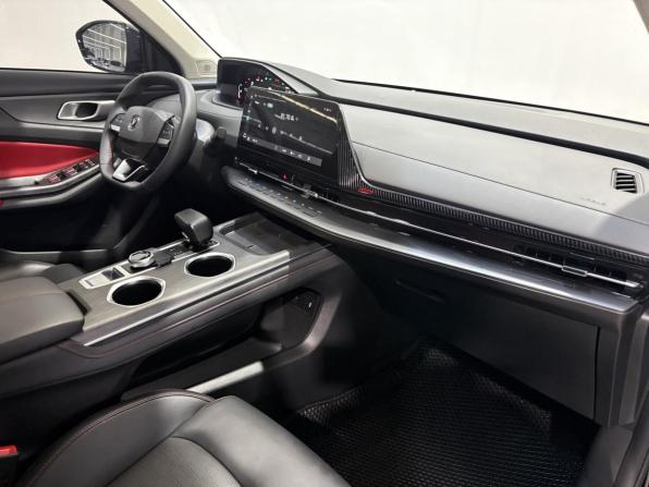 Changan UNI-S (CS55 Plus) I с пробегом 2024 года, цена 2 215 000 рублей, 33394 км, внедорожник, Автокод Объявления