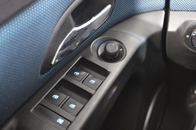 Chevrolet Cruze I Рестайлинг с пробегом 2013 года, цена 749 000 рублей, 211362 км, седан, Автокод Объявления