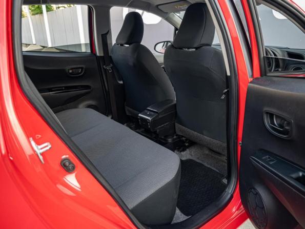 Toyota Vitz III (XP130) с пробегом 2013 года, цена 840 000 рублей, 67122 км, хэтчбек, Автокод Объявления