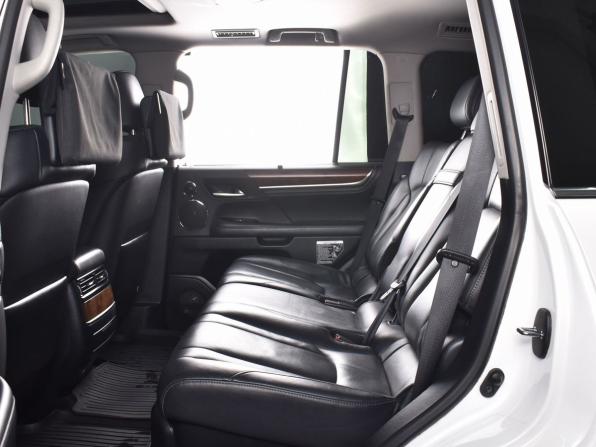 Lexus LX III Рестайлинг 2 с пробегом 2016 года, цена 6 885 997 рублей, 164934 км, внедорожник, Автокод Объявления
