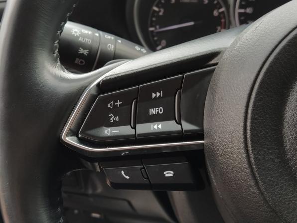 Mazda 6 III (GJ) Рестайлинг 2 с пробегом 2019 года, цена 2 700 000 рублей, 98277 км, седан, Автокод Объявления
