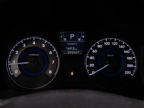 Hyundai Solaris I с пробегом 2011 года, цена 910 000 рублей, 295967 км, хэтчбек, Автокод Объявления
