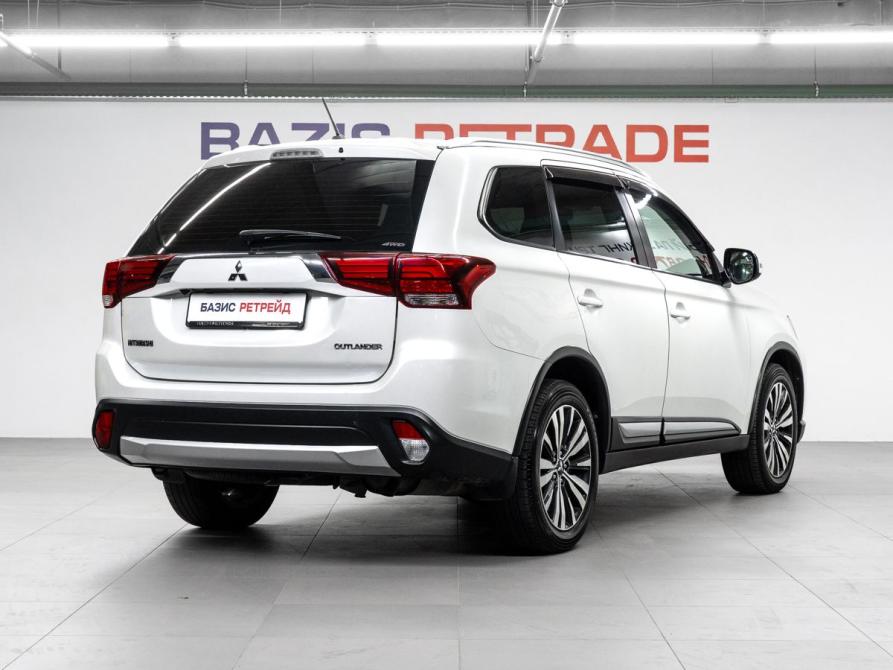 Mitsubishi Outlander III Рестайлинг Тюмень  - изображение 6