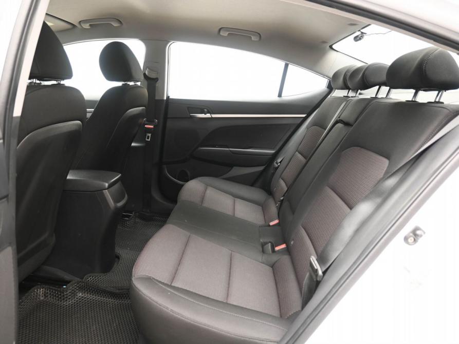 Hyundai Elantra VI (AD) Рестайлинг Ростов-на-Дону  - изображение 11