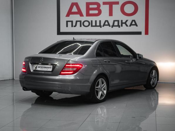 Mercedes-Benz C-Класс III (W204) Рестайлинг с пробегом 2013 года, цена 1 340 000 рублей, 309190 км, седан, Автокод Объявления