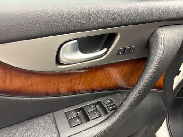 Infiniti FX II (S51) Рестайлинг с пробегом 2012 года, цена 1 999 000 рублей, 98500 км, внедорожник, Автокод Объявления