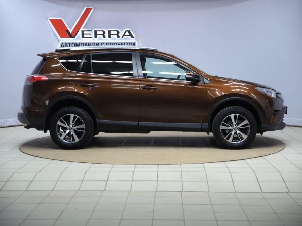 Toyota RAV4 IV (XA40) Рестайлинг с пробегом 2016 года, цена 2 030 000 рублей, 197290 км, внедорожник, Автокод Объявления