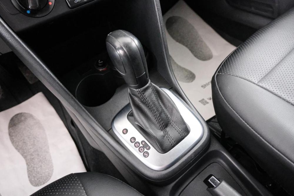 Volkswagen Polo V Рестайлинг Красноярск  - изображение 17