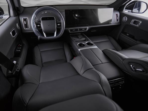 Новый Li Auto (Lixiang) L7 I Рестайлинг 2025 года, цена 10 390 000 рублей, внедорожник, Автокод Объявления