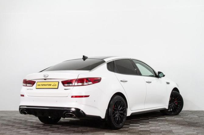 Kia Optima IV Рестайлинг с пробегом 2018 года, цена 2 129 000 рублей, 120000 км, седан, Автокод Объявления