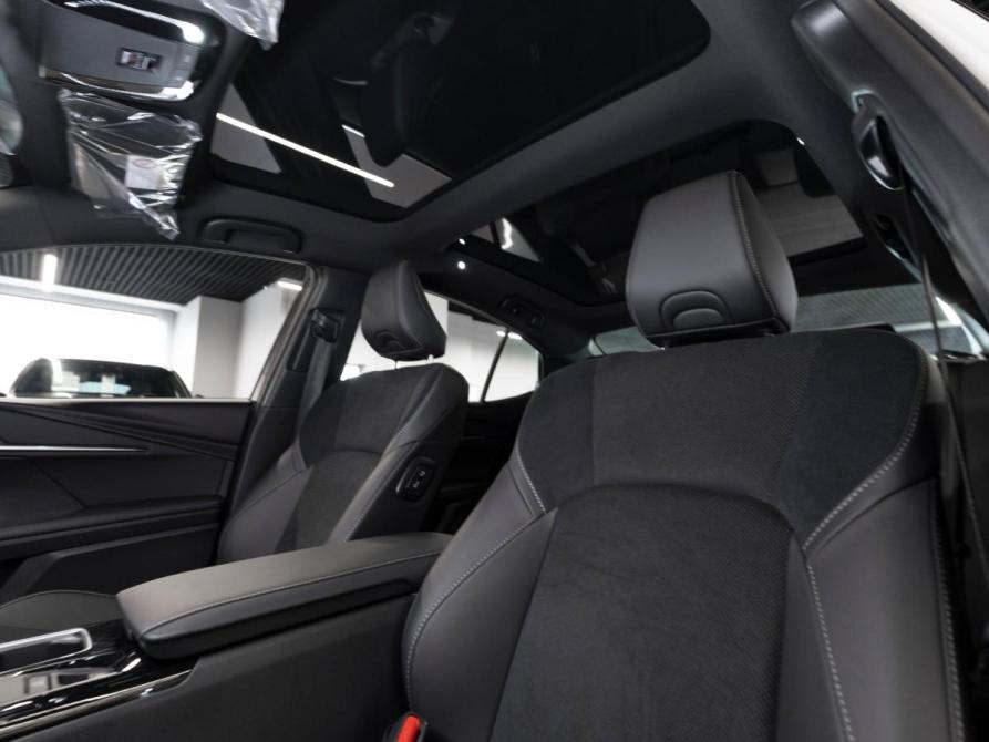 Toyota Camry IX (XV80) China Market Москва  - изображение 10