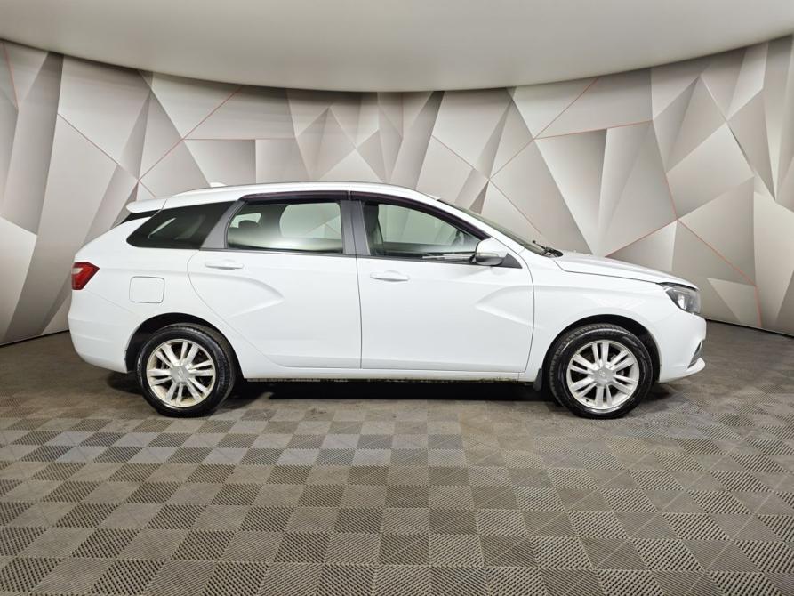 Lada (ВАЗ) Vesta I Москва  - изображение 6