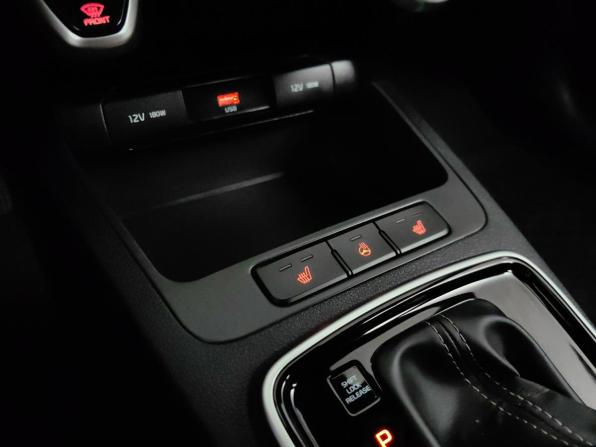 Kia Rio IV Рестайлинг с пробегом 2021 года, цена 1 845 000 рублей, 55000 км, хэтчбек, Автокод Объявления