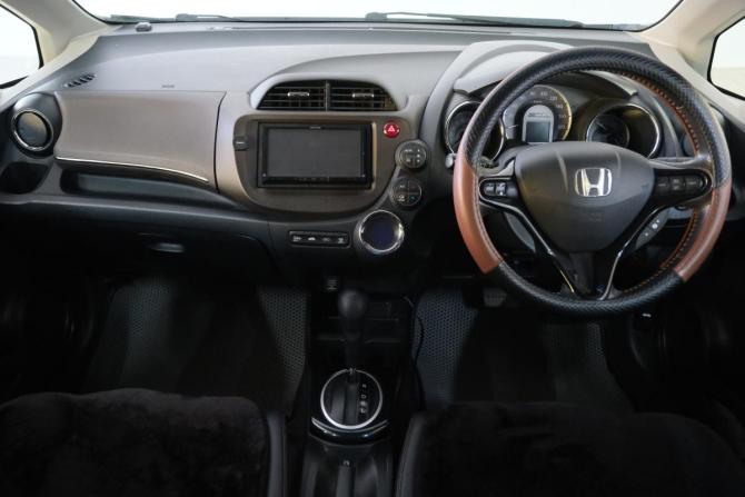 Honda Fit Shuttle I с пробегом 2011 года, цена 999 000 рублей, 147000 км, универсал, Автокод Объявления