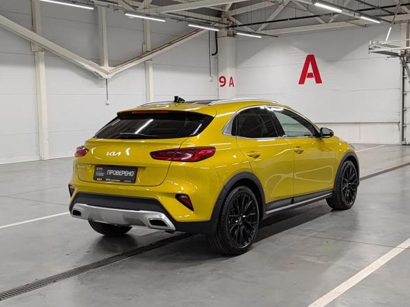 Kia XCeed I с пробегом 2021 года, цена 2 100 000 рублей, 121200 км, хэтчбек, Автокод Объявления
