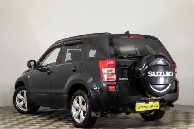 Suzuki Grand Vitara II с пробегом 2008 года, цена 829 000 рублей, 302589 км, внедорожник, Автокод Объявления