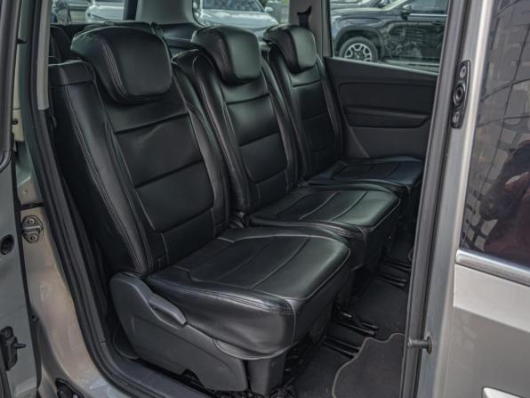 Volkswagen Sharan II с пробегом 2013 года, цена 1 345 000 рублей, 93614 км, минивэн, Автокод Объявления