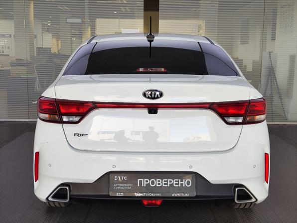 Kia Rio IV Рестайлинг с пробегом 2021 года, цена 1 699 000 рублей, 84000 км, седан, Автокод Объявления