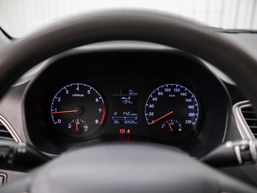 Hyundai Solaris II Сочи  - изображение 18