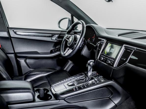 Porsche Macan I с пробегом 2015 года, цена 2 299 000 рублей, 130366 км, внедорожник, Автокод Объявления