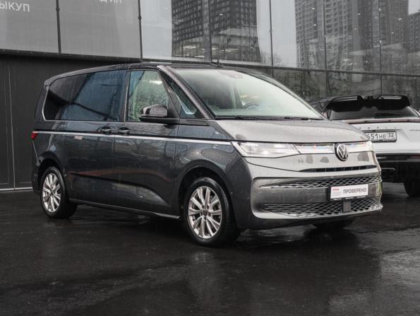 Volkswagen Multivan T7 с пробегом 2022 года, цена 5 870 000 рублей, 83948 км, минивэн, Автокод Объявления