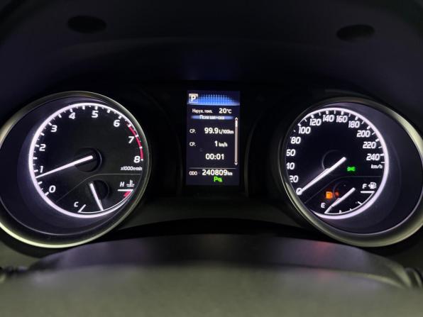 Toyota Camry VIII (XV70) с пробегом 2018 года, цена 2 297 000 рублей, 240765 км, седан, Автокод Объявления
