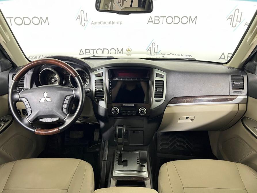 Mitsubishi Pajero IV Рестайлинг 2 Москва  - изображение 9