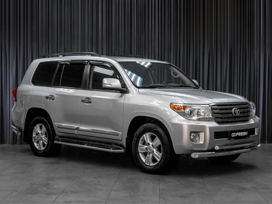 Toyota Land Cruiser 200 Series Рестайлинг 1 Тюмень  - изображение 1