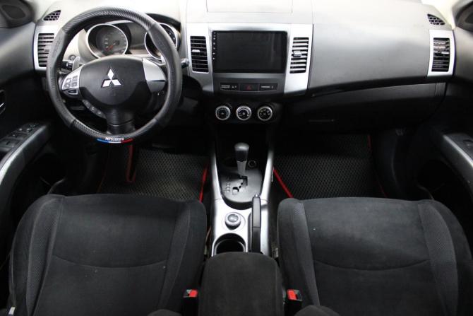 Mitsubishi Outlander II с пробегом 2008 года, цена 825 000 рублей, 250875 км, внедорожник, Автокод Объявления