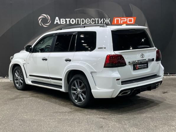 Toyota Land Cruiser 200 Series с пробегом 2011 года, цена 3 550 000 рублей, 297341 км, внедорожник, Автокод Объявления