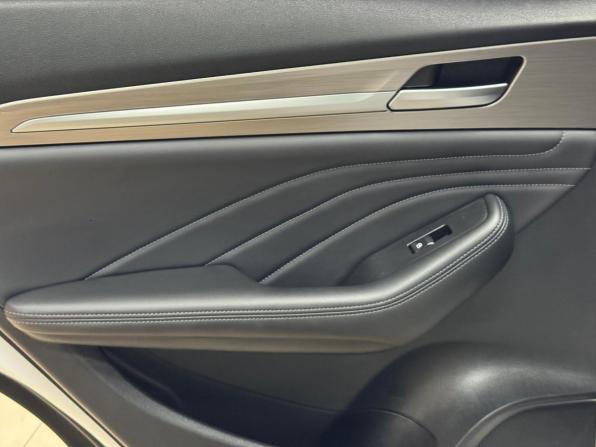 Haval F7 I с пробегом 2021 года, цена 1 699 000 рублей, 96360 км, внедорожник, Автокод Объявления