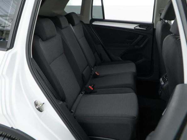 Volkswagen Tiguan II Рестайлинг с пробегом 2021 года, цена 2 099 050 рублей, 112820 км, внедорожник, Автокод Объявления
