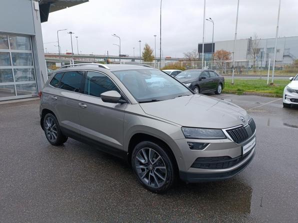 Skoda Karoq I с пробегом 2020 года, цена 2 673 000 рублей, 78000 км, внедорожник, Автокод Объявления