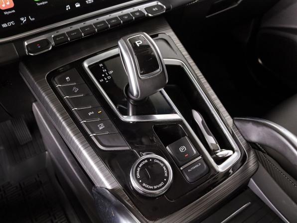 Geely Atlas Pro с пробегом 2024 года, цена 2 099 000 рублей, 66747 км, внедорожник, Автокод Объявления