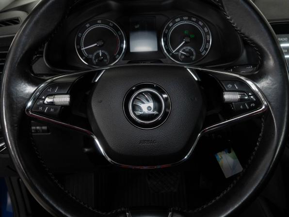 Skoda Rapid II с пробегом 2021 года, цена 1 688 000 рублей, 81200 км, лифтбек, Автокод Объявления