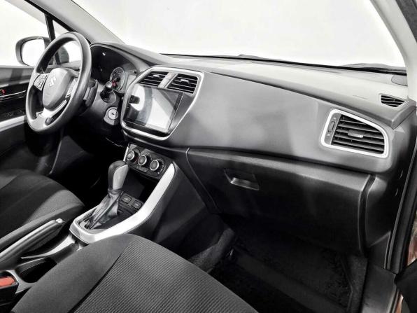 Suzuki SX4 II (S-Cross) Рестайлинг с пробегом 2017 года, цена 1 505 000 рублей, 153104 км, хэтчбек, Автокод Объявления