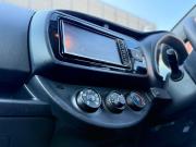 Toyota Vitz III (XP130) Рестайлинг 2 Омск  - изображение 53