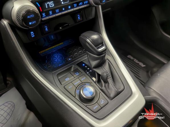 Toyota RAV4 V (XA50) с пробегом 2021 года, цена 4 170 000 рублей, 66000 км, внедорожник, Автокод Объявления