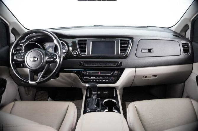 Kia Carnival III с пробегом 2020 года, цена 2 999 000 рублей, 151900 км, минивэн, Автокод Объявления
